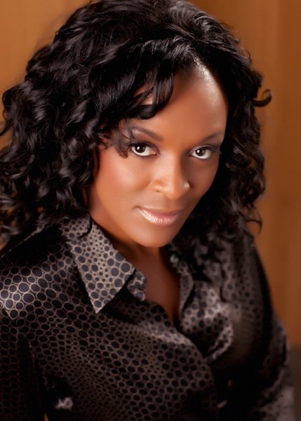 Professional portrait photography by Wayne Wallace showcasing African American beauty and skin tones