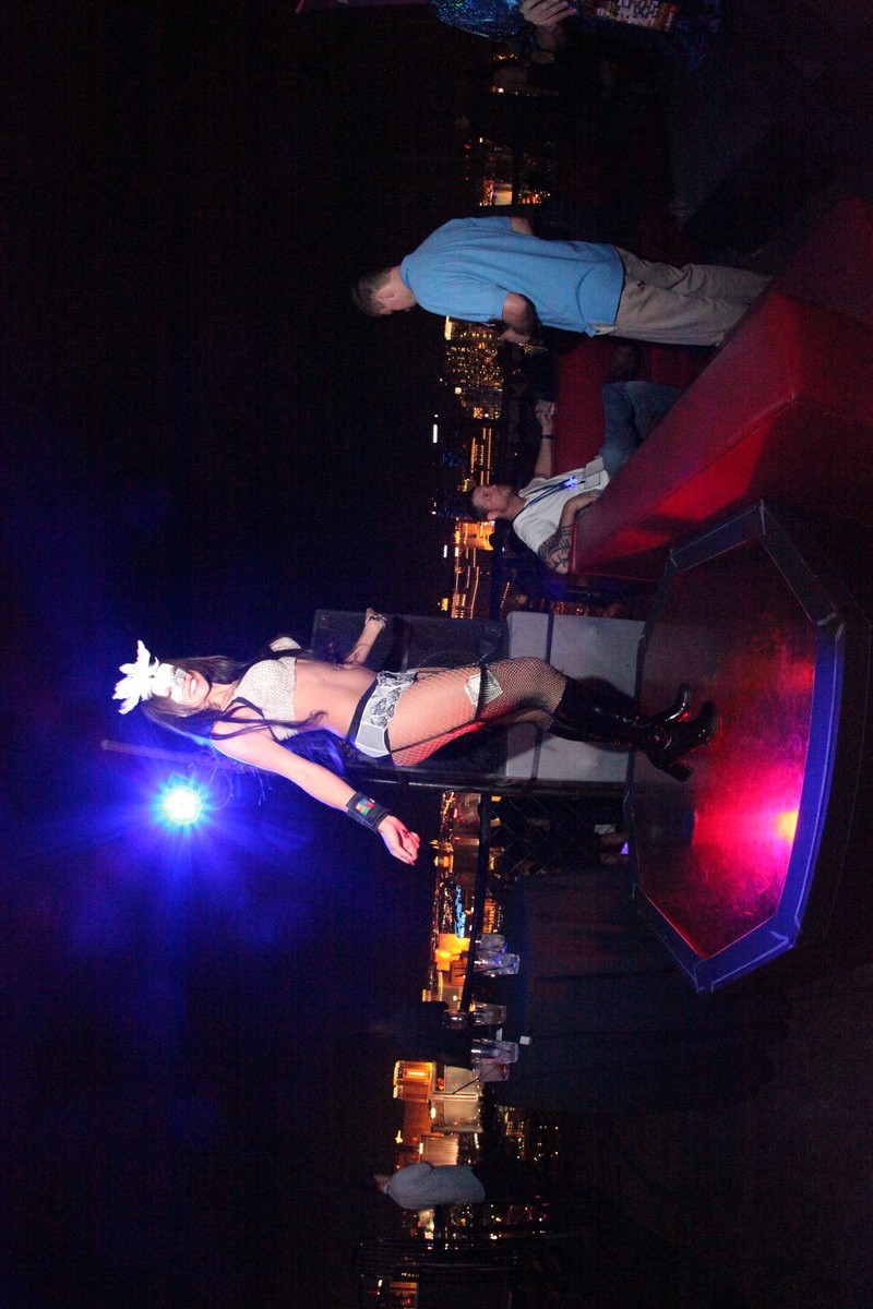 Go Go Dancers photography by Wayne Wallace