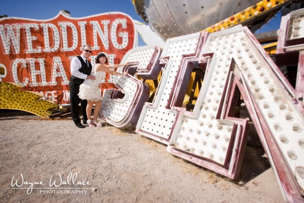 Las Vegas Wedding Ayumi Eric photography by Wayne Wallace