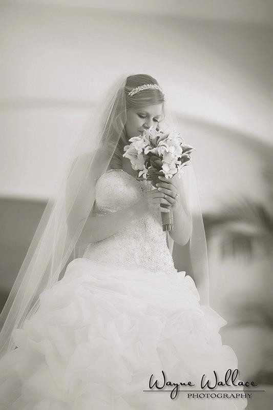 Las Vegas Wedding Hannah Chad photography by Wayne Wallace