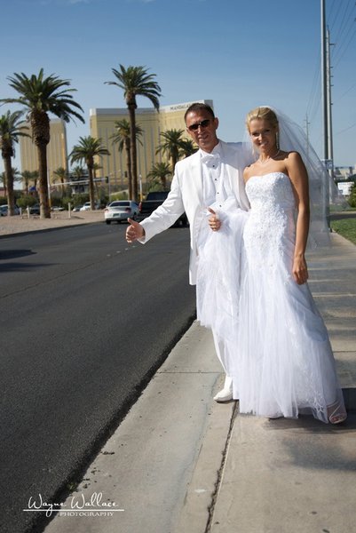 Las Vegas Wedding Jowita Mirek photography by Wayne Wallace