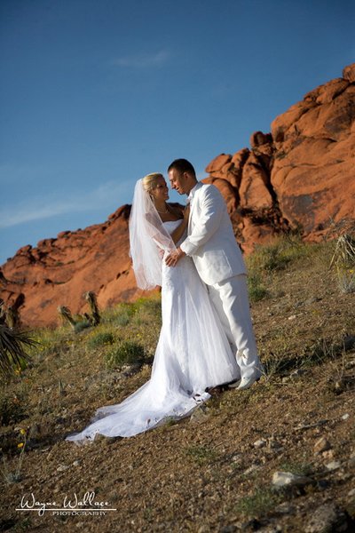 Las Vegas Wedding Jowita Mirek photography by Wayne Wallace